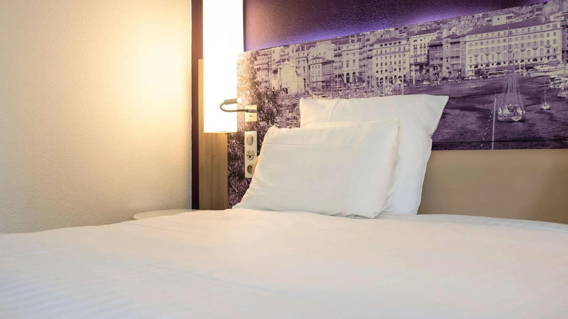 Mercure Marseille Centre Vieux Port France